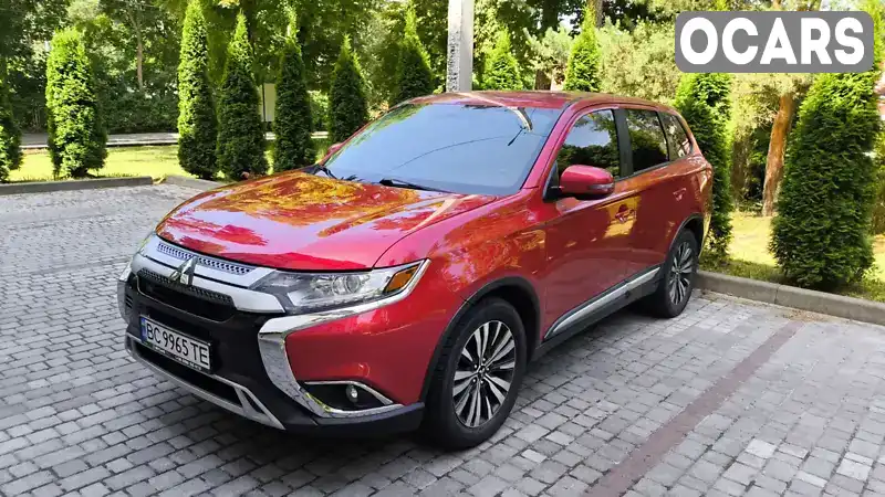 Внедорожник / Кроссовер Mitsubishi Outlander 2019 2.36 л. Автомат обл. Львовская, Львов - Фото 1/18