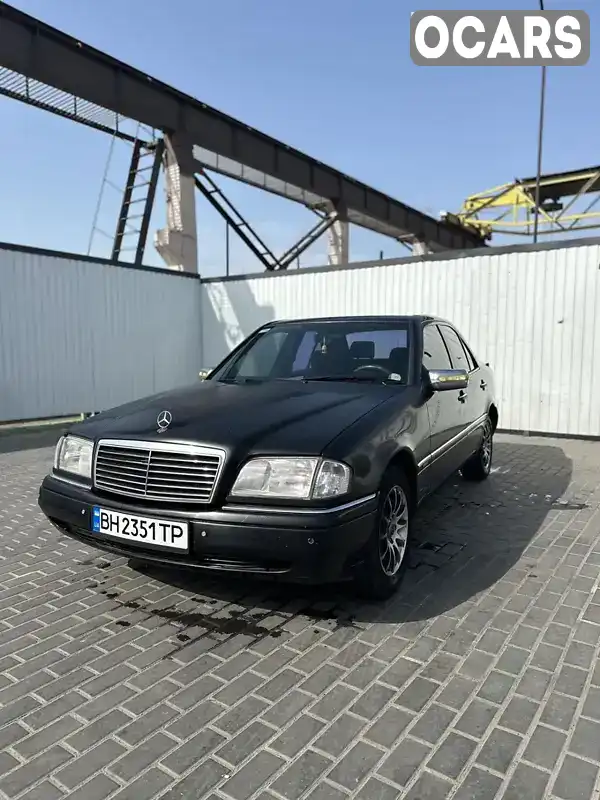 Седан Mercedes-Benz C-Class 1994 1.8 л. Ручна / Механіка обл. Одеська, Одеса - Фото 1/13