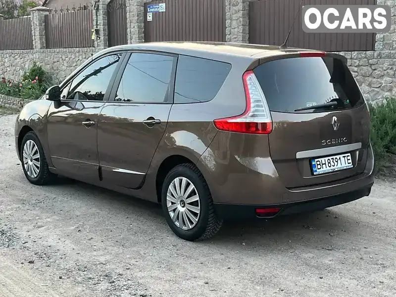 Минивэн Renault Megane Scenic 2009 1.46 л. Ручная / Механика обл. Одесская, Подольск (Котовск) - Фото 1/21