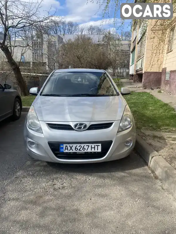 Хэтчбек Hyundai i20 2010 1.2 л. Ручная / Механика обл. Харьковская, Харьков - Фото 1/10