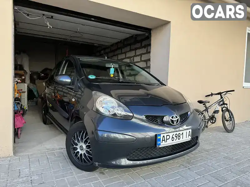 Хэтчбек Toyota Aygo 2008 1 л. Ручная / Механика обл. Днепропетровская, Днепр (Днепропетровск) - Фото 1/16