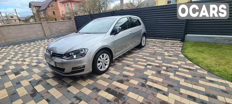 Хэтчбек Volkswagen Golf 2013 1.6 л. Автомат обл. Ивано-Франковская, Коломыя - Фото 1/21