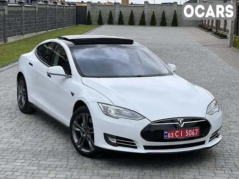 Ліфтбек Tesla Model S 2016 null_content л. Автомат обл. Рівненська, Рівне - Фото 1/21