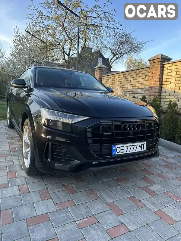 Позашляховик / Кросовер Audi Q8 2019 3 л. обл. Чернівецька, Чернівці - Фото 1/21