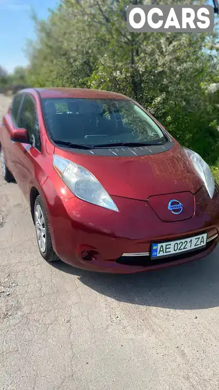 Хэтчбек Nissan Leaf 2015 null_content л. обл. Днепропетровская, Днепр (Днепропетровск) - Фото 1/15