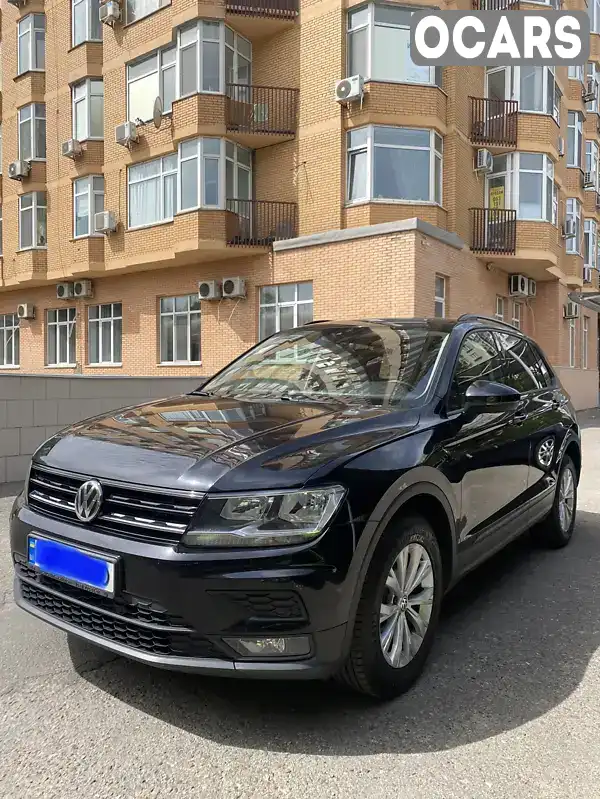 Внедорожник / Кроссовер Volkswagen Tiguan 2017 1.97 л. Автомат обл. Одесская, Одесса - Фото 1/14