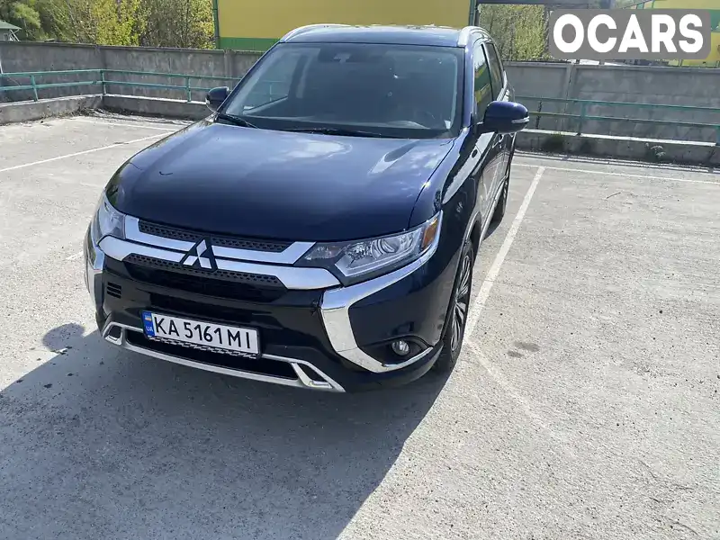 Внедорожник / Кроссовер Mitsubishi Outlander 2020 2.36 л. Вариатор обл. Киевская, Васильков - Фото 1/21