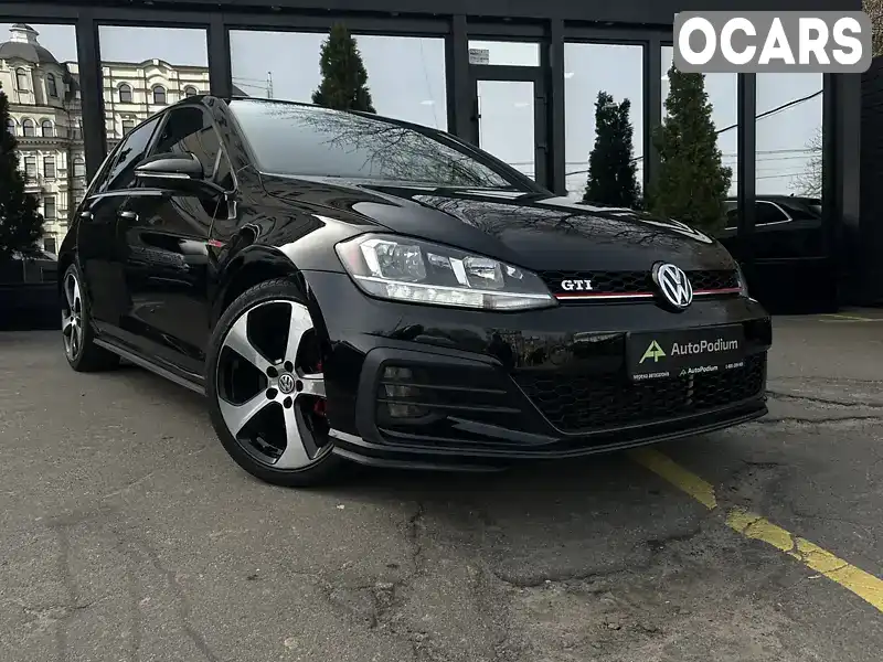 Хэтчбек Volkswagen Golf GTI 2018 1.98 л. Автомат обл. Киевская, Киев - Фото 1/21