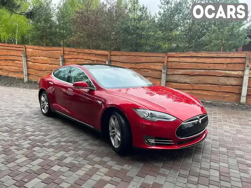 Лифтбек Tesla Model S 2013 null_content л. Автомат обл. Киевская, Киев - Фото 1/19