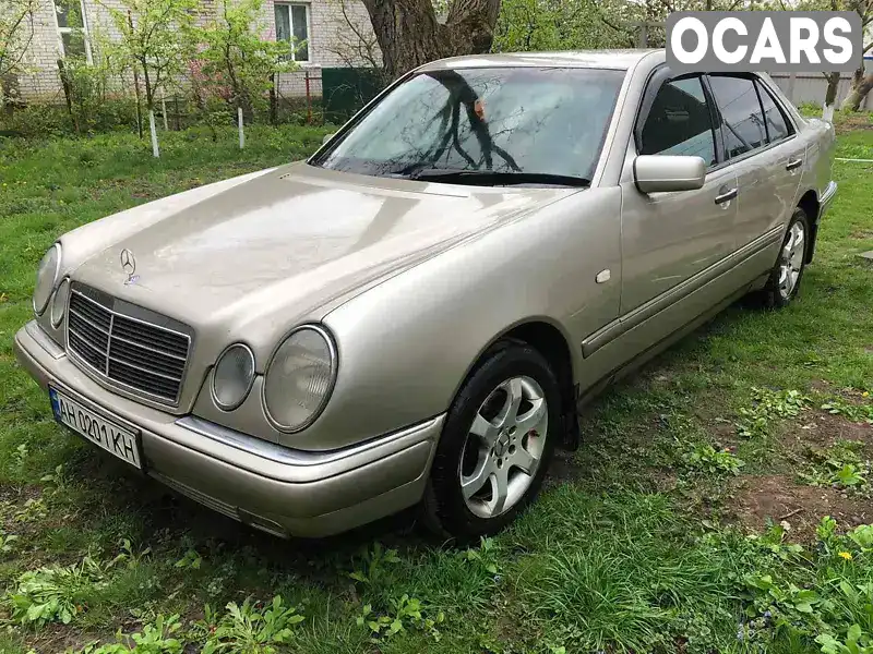 Седан Mercedes-Benz E-Class 1997 2.8 л. Ручная / Механика обл. Киевская, Рокитное - Фото 1/11