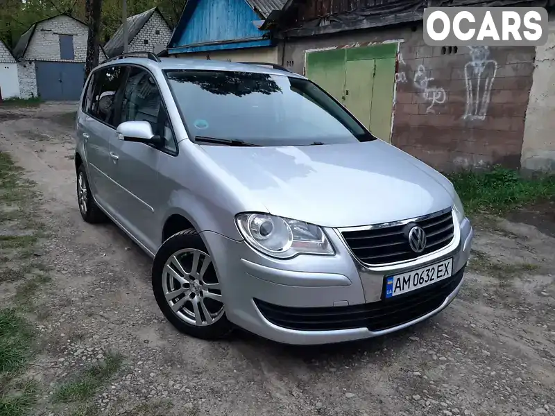 Минивэн Volkswagen Touran 2007 2 л. Ручная / Механика обл. Житомирская, Житомир - Фото 1/21