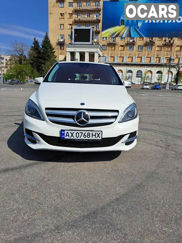 Хетчбек Mercedes-Benz B-Class 2015 null_content л. Автомат обл. Харківська, Харків - Фото 1/9