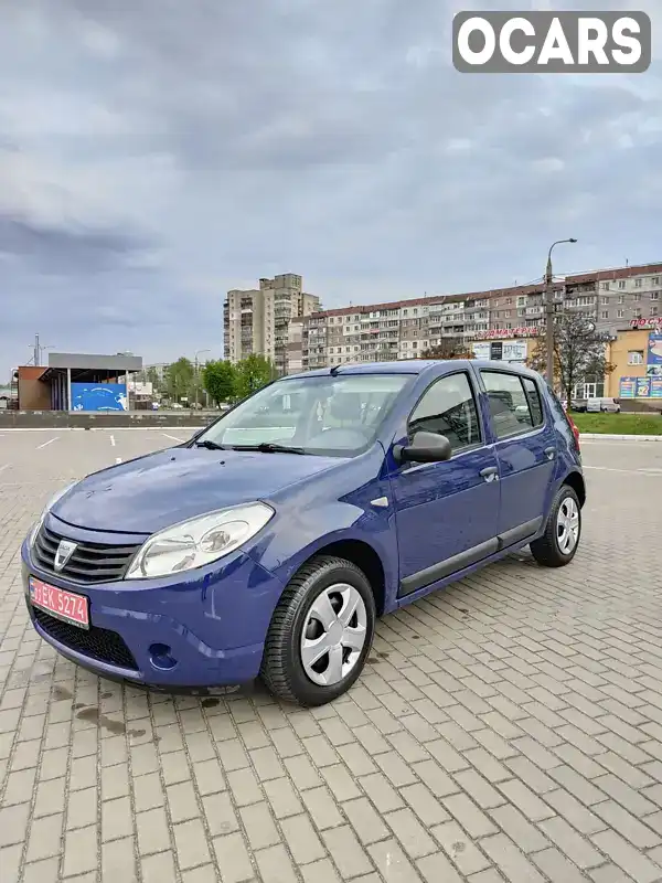 Хэтчбек Dacia Sandero 2009 1.4 л. Ручная / Механика обл. Сумская, Сумы - Фото 1/21