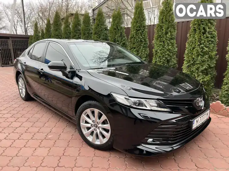 Седан Toyota Camry 2019 2.49 л. Автомат обл. Київська, Бровари - Фото 1/21