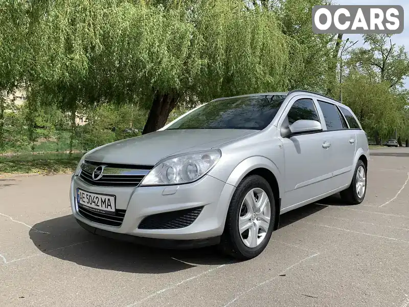 Універсал Opel Astra 2008 1.69 л. Ручна / Механіка обл. Дніпропетровська, Кривий Ріг - Фото 1/21