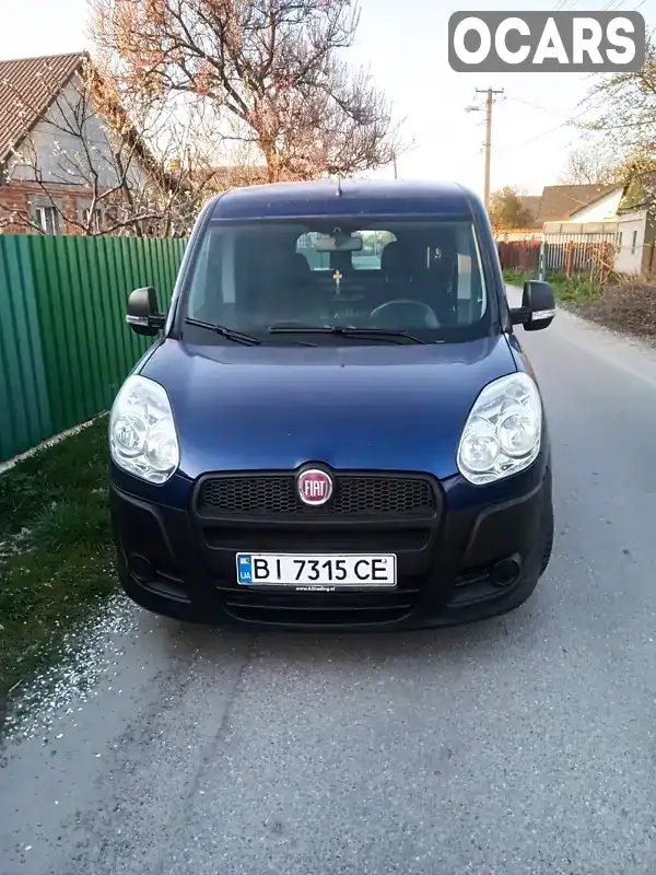 Фургон Fiat Doblo 2012 1.9 л. Ручная / Механика обл. Полтавская, Миргород - Фото 1/21