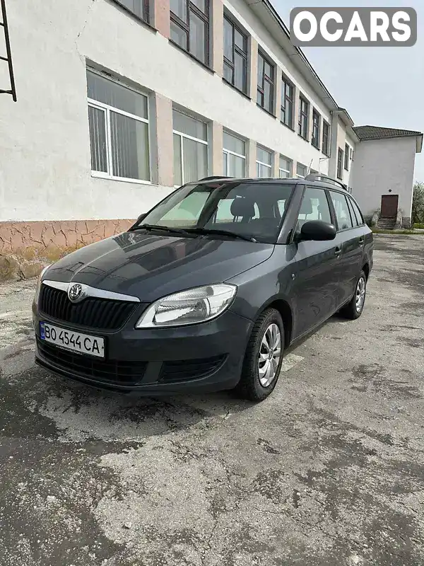 Универсал Skoda Fabia 2011 1.4 л. Ручная / Механика обл. Тернопольская, Тернополь - Фото 1/15