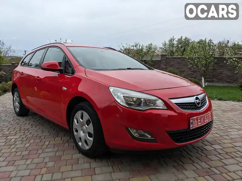 Универсал Opel Astra 2012 1.7 л. Ручная / Механика обл. Ровенская, Ровно - Фото 1/16