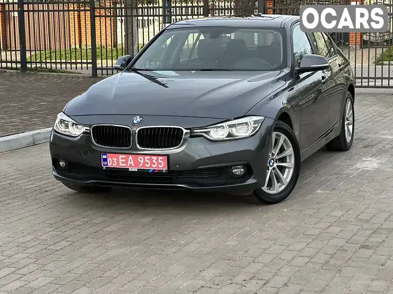 Седан BMW 3 Series 2018 2 л. Автомат обл. Волынская, Нововолынск - Фото 1/21