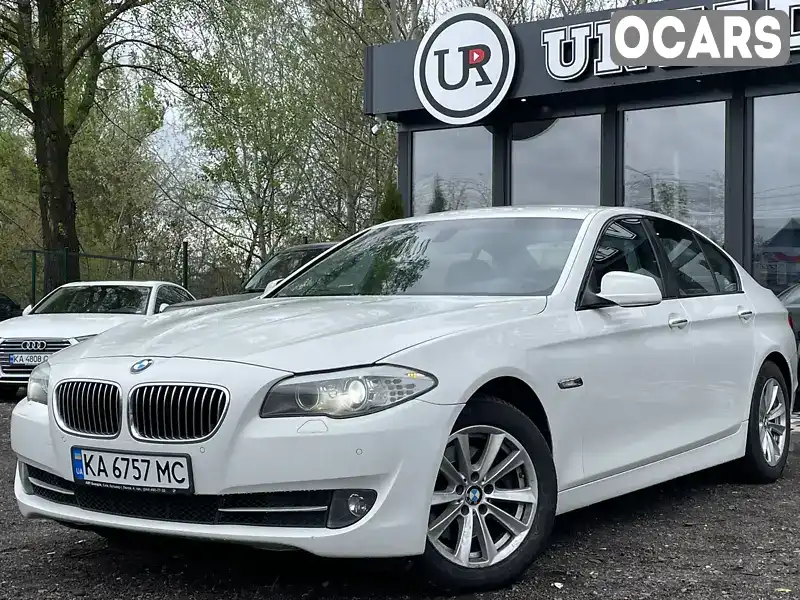 Седан BMW 5 Series 2010 2.5 л. Автомат обл. Київська, Київ - Фото 1/21