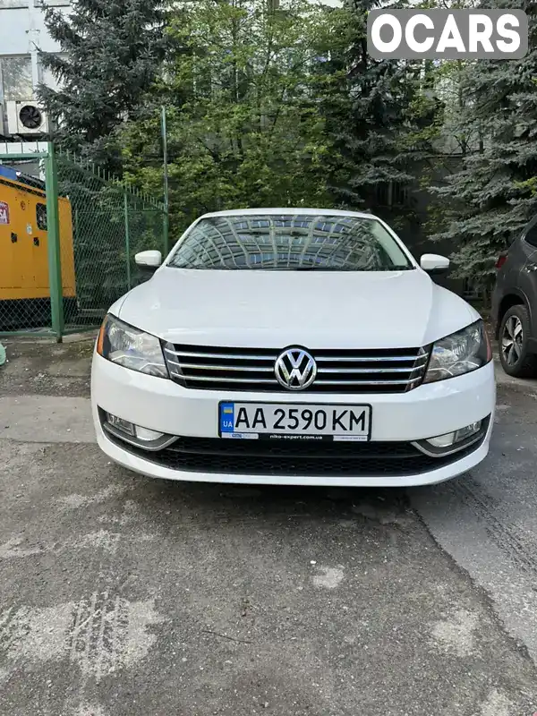 Седан Volkswagen Passat 2015 1.8 л. Автомат обл. Киевская, Киев - Фото 1/16