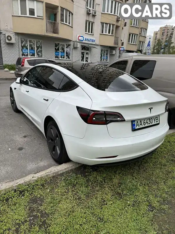 Седан Tesla Model 3 2021 null_content л. Автомат обл. Київська, Київ - Фото 1/4