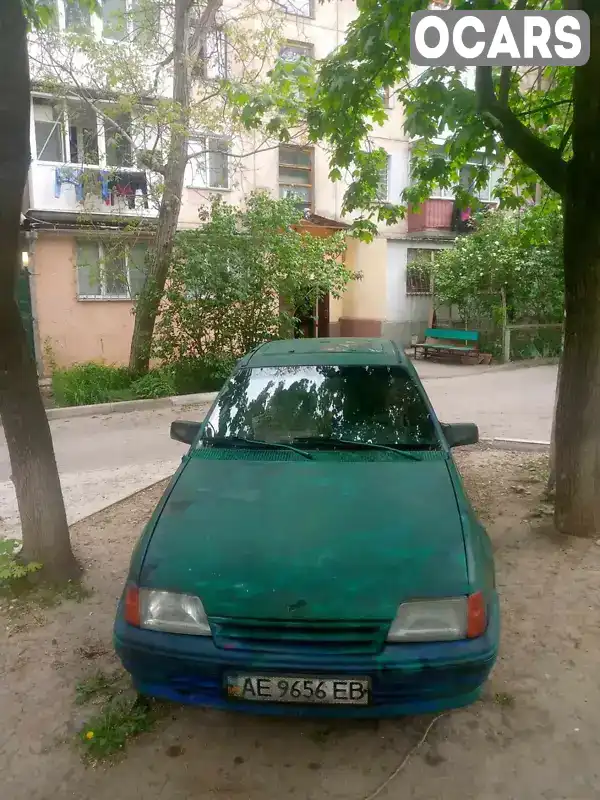 Хэтчбек Opel Kadett 1984 1.3 л. Ручная / Механика обл. Николаевская, Николаев - Фото 1/14