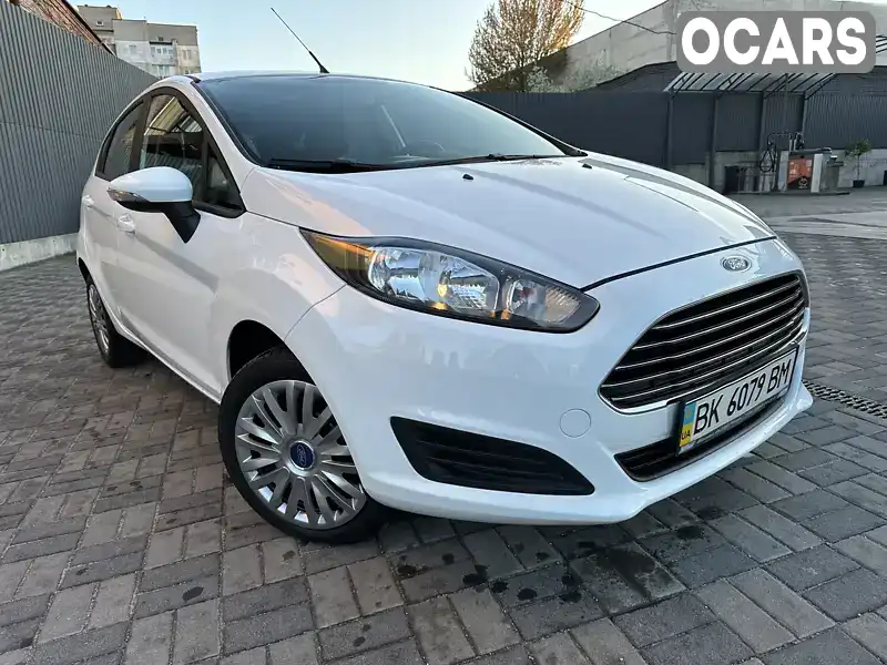 Хэтчбек Ford Fiesta 2014 1 л. Ручная / Механика обл. Хмельницкая, Хмельницкий - Фото 1/21