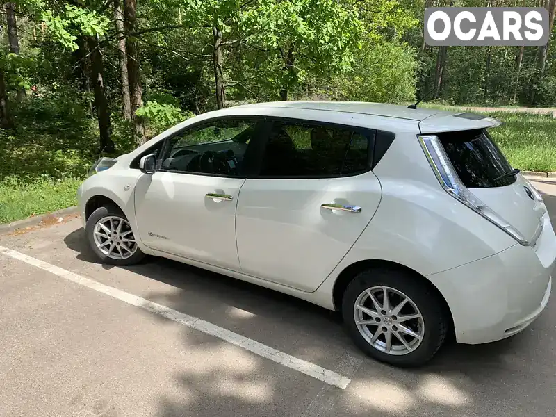 Хэтчбек Nissan Leaf 2015 null_content л. Вариатор обл. Житомирская, Житомир - Фото 1/19