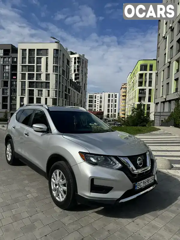 Позашляховик / Кросовер Nissan Rogue 2017 2.5 л. Автомат обл. Львівська, Львів - Фото 1/18