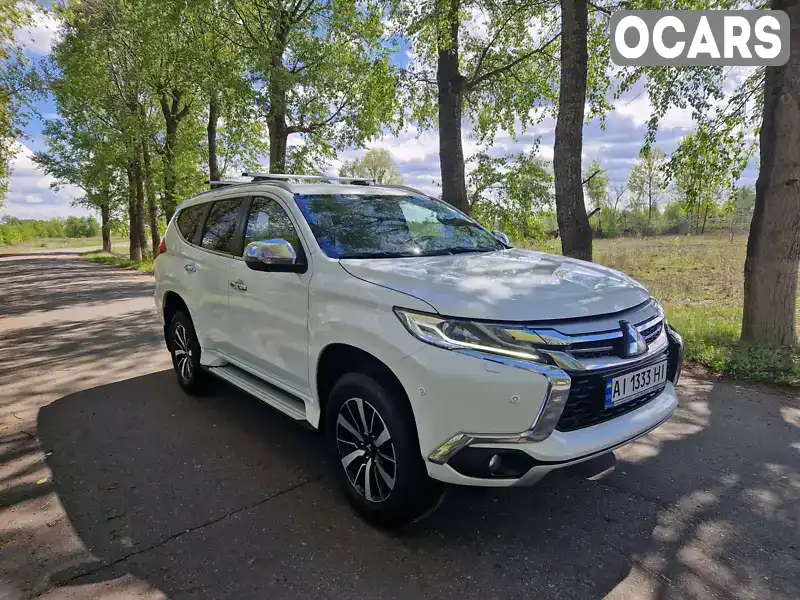 Позашляховик / Кросовер Mitsubishi Pajero Sport 2016 2.4 л. Автомат обл. Київська, Бородянка - Фото 1/21