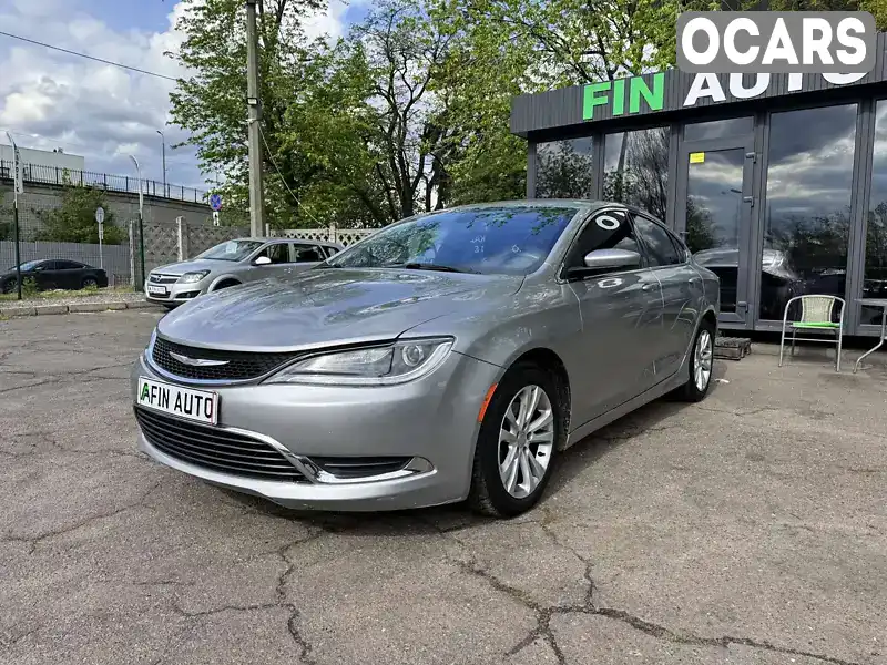 Седан Chrysler 200 2014 2.4 л. Автомат обл. Київська, Київ - Фото 1/21