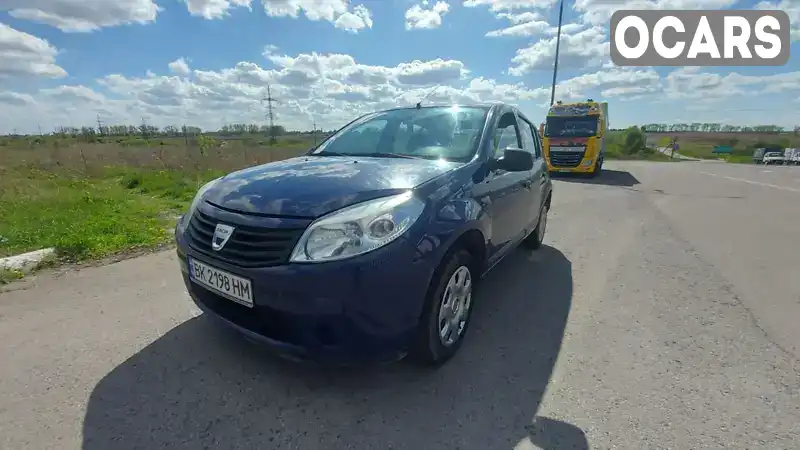 Хэтчбек Dacia Sandero 2009 1.4 л. обл. Ровенская, Ровно - Фото 1/16