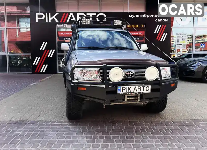 Позашляховик / Кросовер Toyota Land Cruiser 2006 null_content л. Ручна / Механіка обл. Львівська, Львів - Фото 1/21