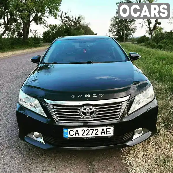 Седан Toyota Camry 2013 2.49 л. Автомат обл. Черкасская, Звенигородка - Фото 1/4