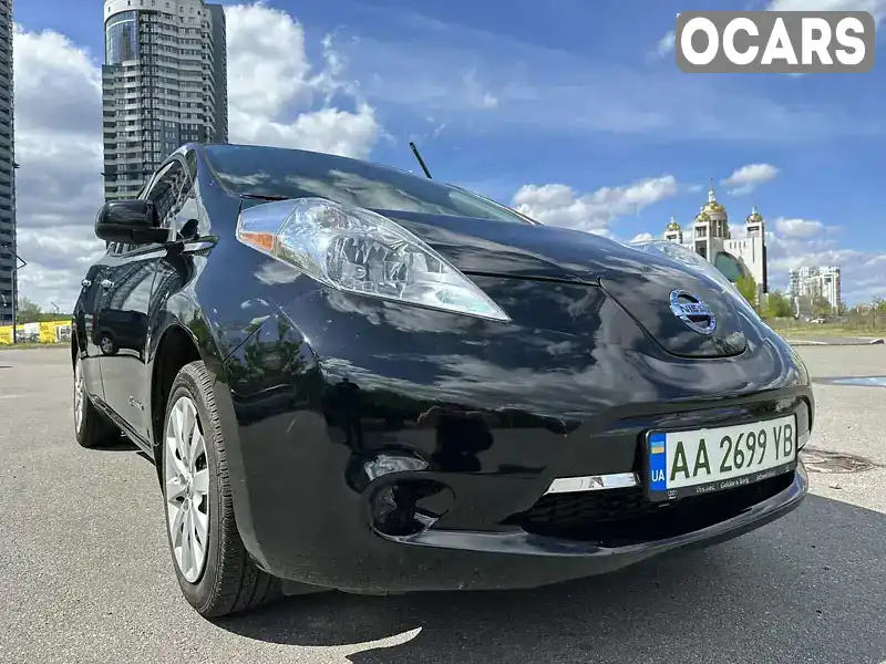 Хетчбек Nissan Leaf 2015 null_content л. Варіатор обл. Київська, Київ - Фото 1/21