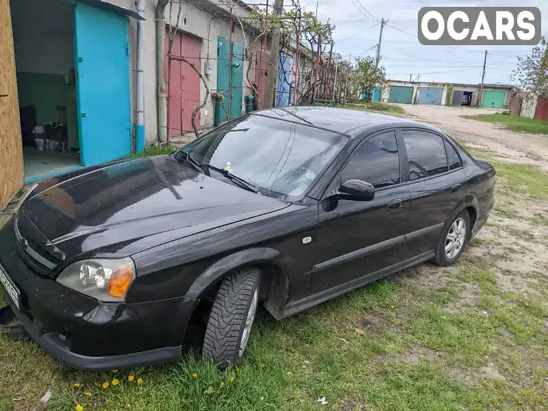 Седан Chevrolet Evanda 2006 2 л. Ручная / Механика обл. Одесская, Южное (Пивденное) - Фото 1/13