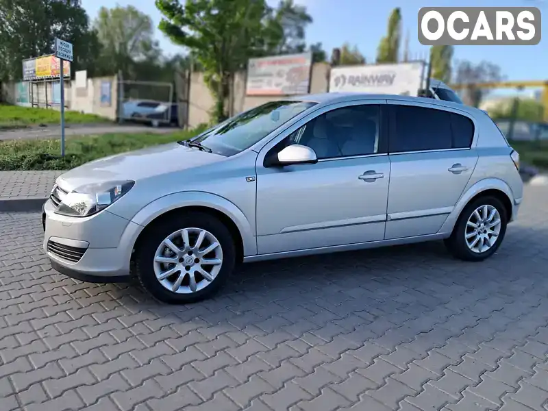 Хэтчбек Opel Astra 2005 1.6 л. Ручная / Механика обл. Запорожская, Запорожье - Фото 1/21