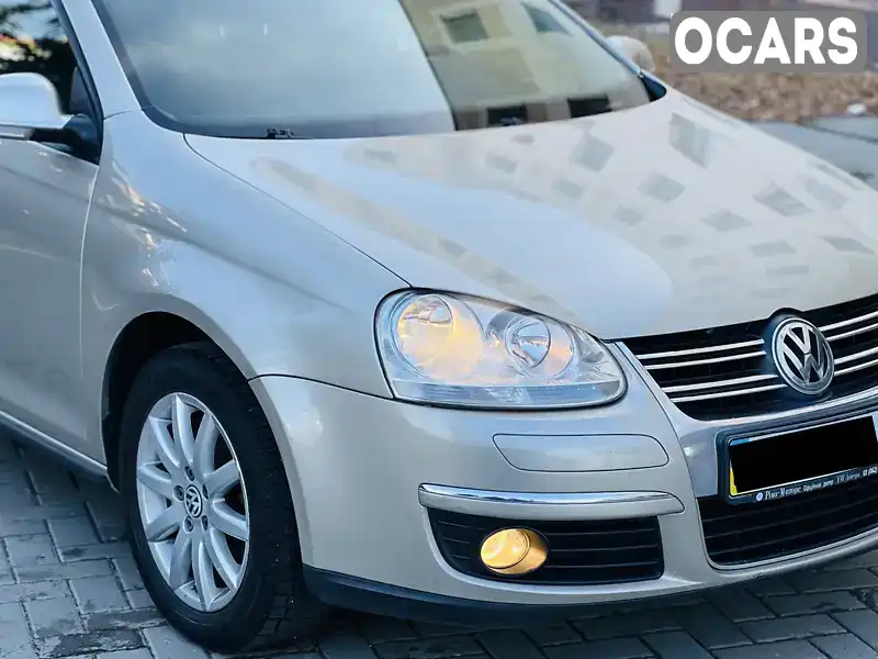 Седан Volkswagen Jetta 2006 1.6 л. Ручна / Механіка обл. Харківська, Харків - Фото 1/21