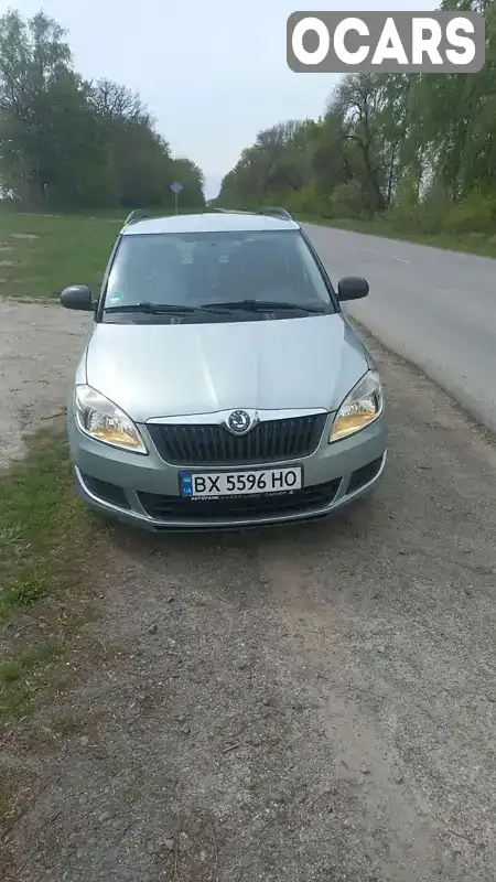 Универсал Skoda Fabia 2010 1.2 л. Ручная / Механика обл. Хмельницкая, Хмельницкий - Фото 1/9