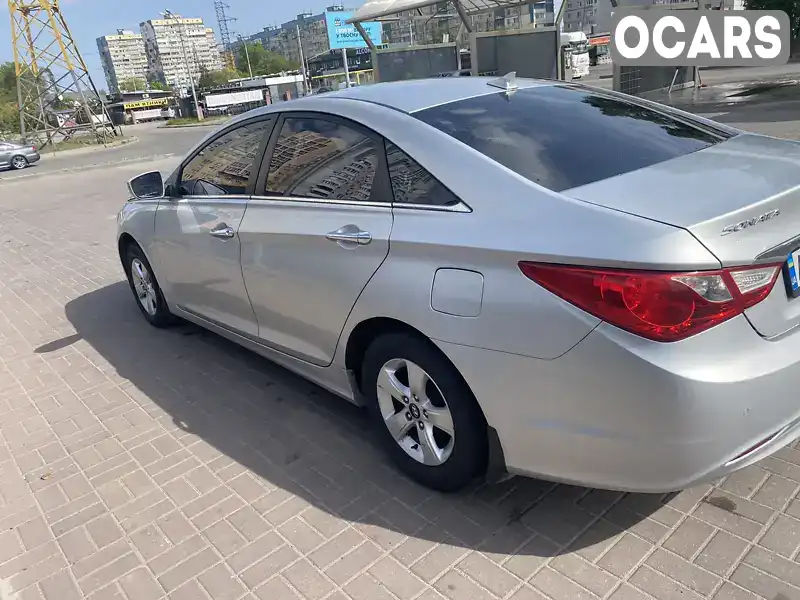 Седан Hyundai Sonata 2011 2 л. Автомат обл. Днепропетровская, Днепр (Днепропетровск) - Фото 1/11