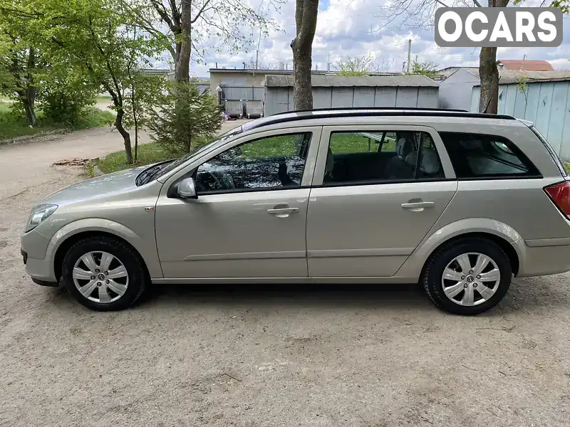 Універсал Opel Astra 2005 1.6 л. Ручна / Механіка обл. Івано-Франківська, Богородчани - Фото 1/21