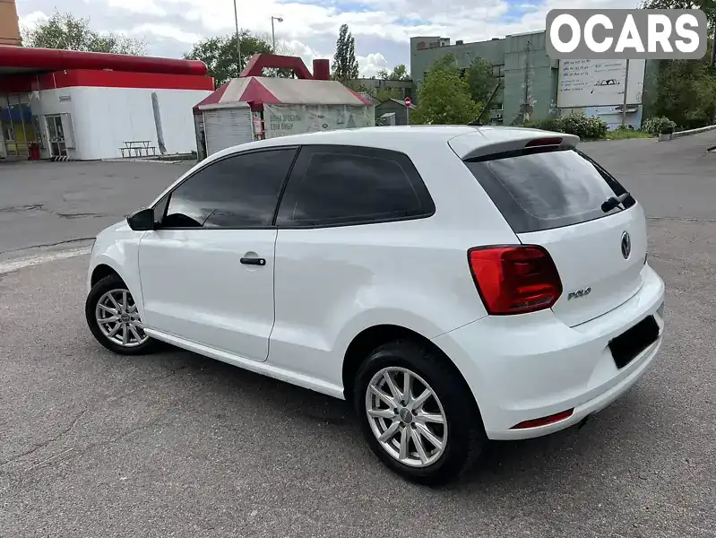 Хетчбек Volkswagen Polo 2015 1.2 л. Ручна / Механіка обл. Дніпропетровська, Дніпро (Дніпропетровськ) - Фото 1/21