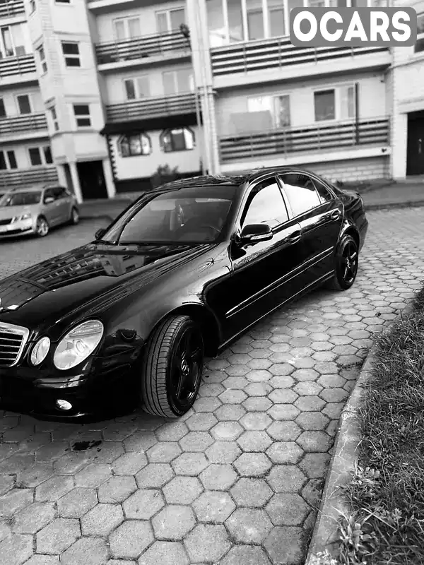 Седан Mercedes-Benz E-Class 2007 3 л. Автомат обл. Закарпатська, Чоп - Фото 1/13