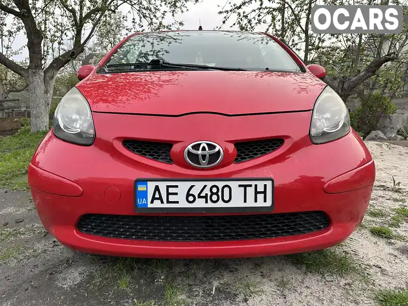 Хэтчбек Toyota Aygo 2006 1 л. Автомат обл. Киевская, Фастов - Фото 1/15