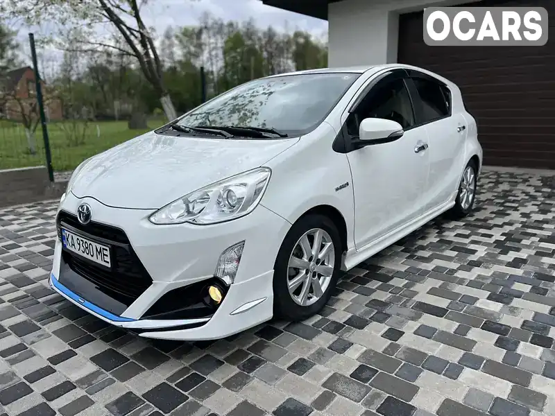 Хетчбек Toyota Aqua 2016 1.5 л. Автомат обл. Київська, Васильків - Фото 1/21