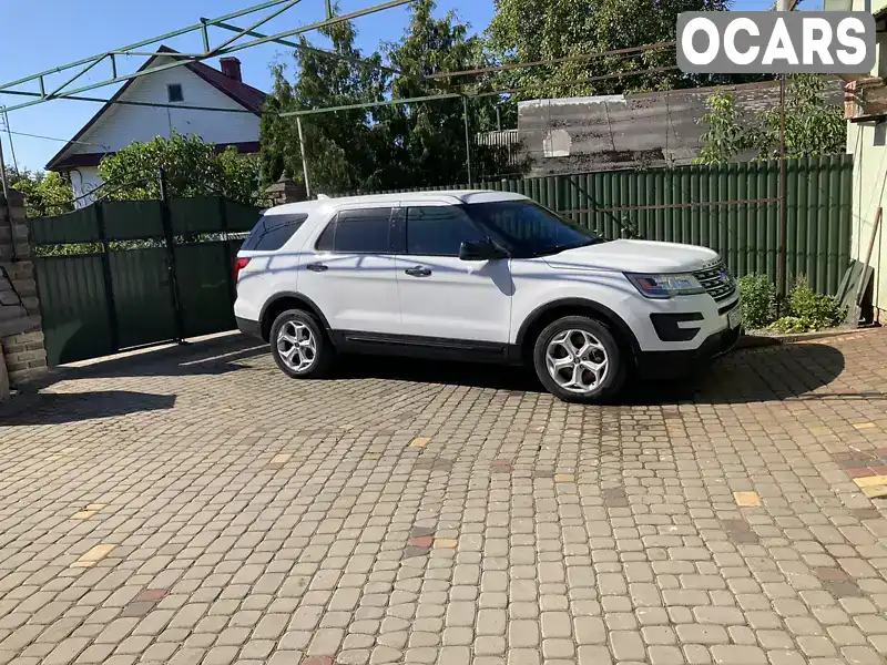 Позашляховик / Кросовер Ford Explorer 2016 3.72 л. Автомат обл. Рівненська, Вараш (Кузнецовськ) - Фото 1/10