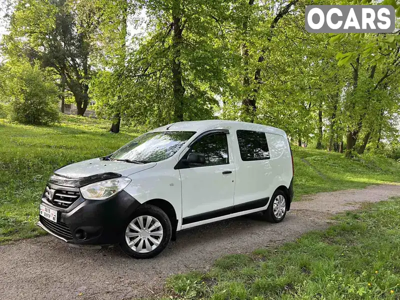 Мінівен Dacia Dokker 2015 1.5 л. Ручна / Механіка обл. Тернопільська, Кременець - Фото 1/21