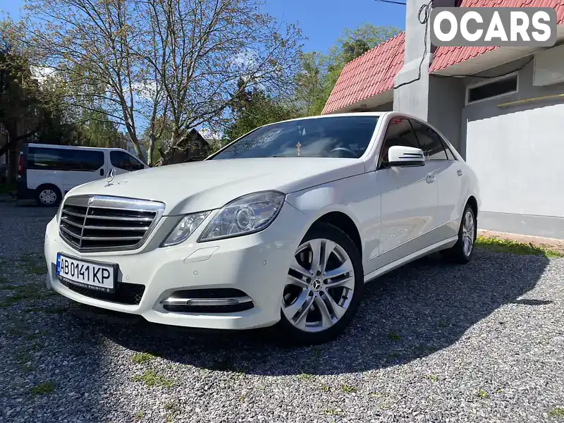 Седан Mercedes-Benz E-Class 2012 1.8 л. Автомат обл. Киевская, Киев - Фото 1/21