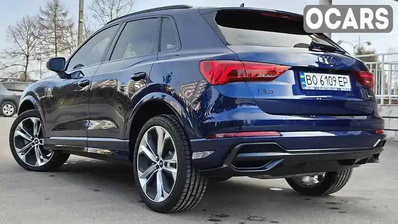 Внедорожник / Кроссовер Audi Q3 2022 2 л. Типтроник обл. Тернопольская, Тернополь - Фото 1/21